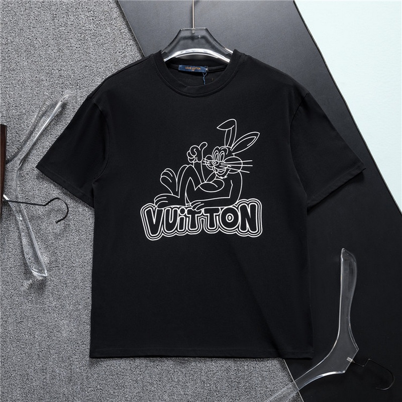 Louis Vuitton Men's T-shirts 1803